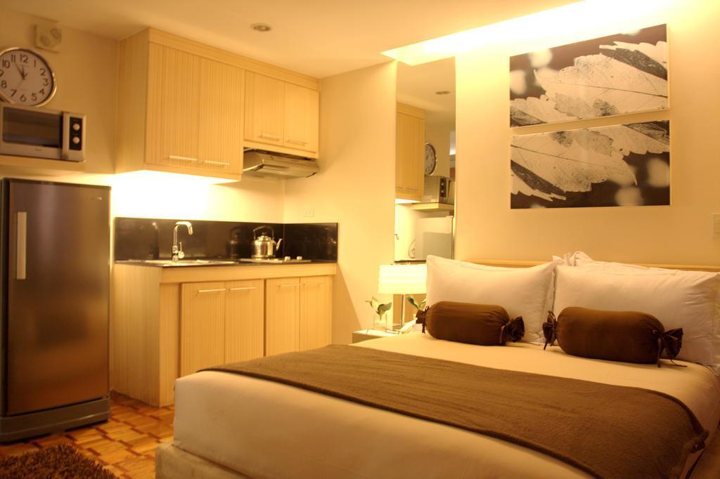 Prince Plaza II Condotel Makati City Exterior foto