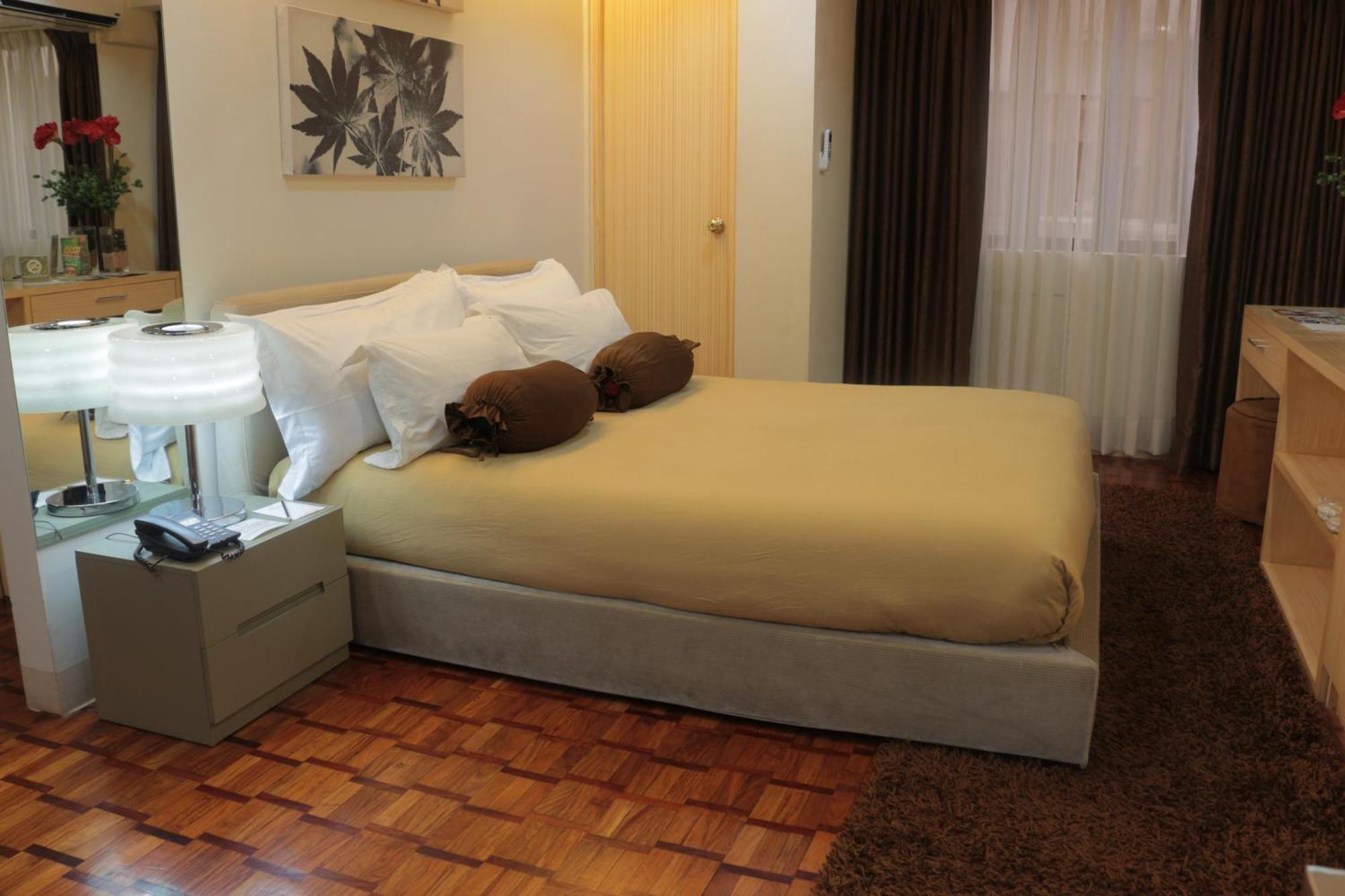 Prince Plaza II Condotel Makati City Exterior foto